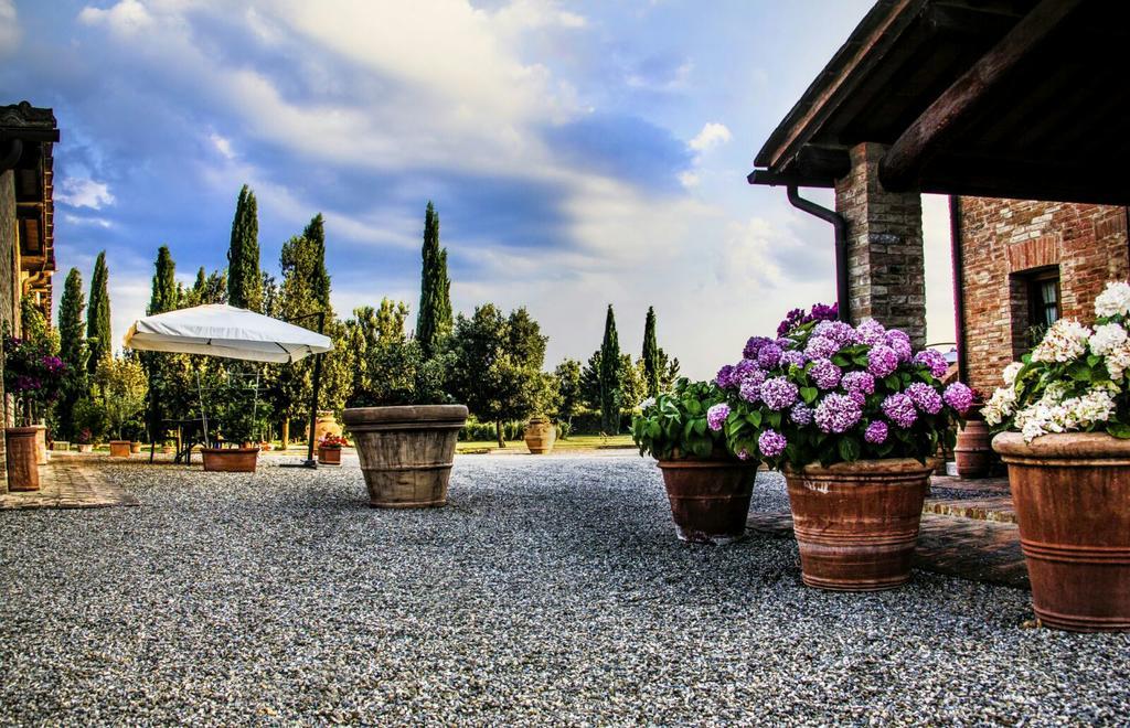 Agriturismo San Pierino Monteroni dʼArbia Exterior foto